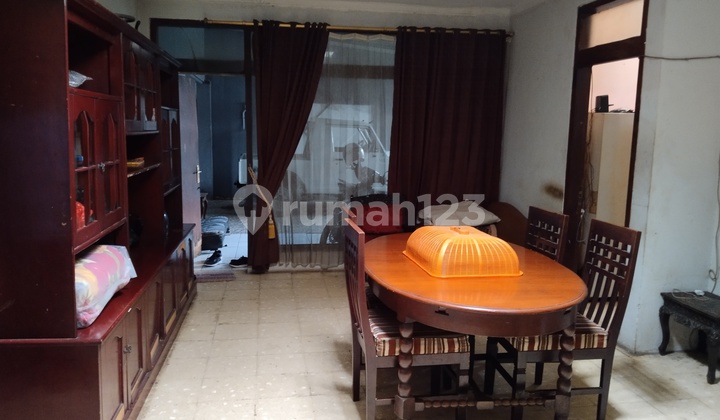 Rumah Luas Strategis di Sayap Soekarno Hatta Bandung