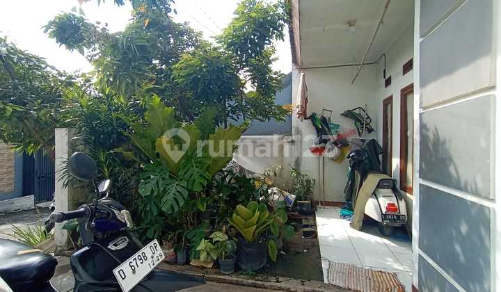 Ready-to-Occupy House in Taman Cibaduyut Indah, Price Negotiable Until Done! 2