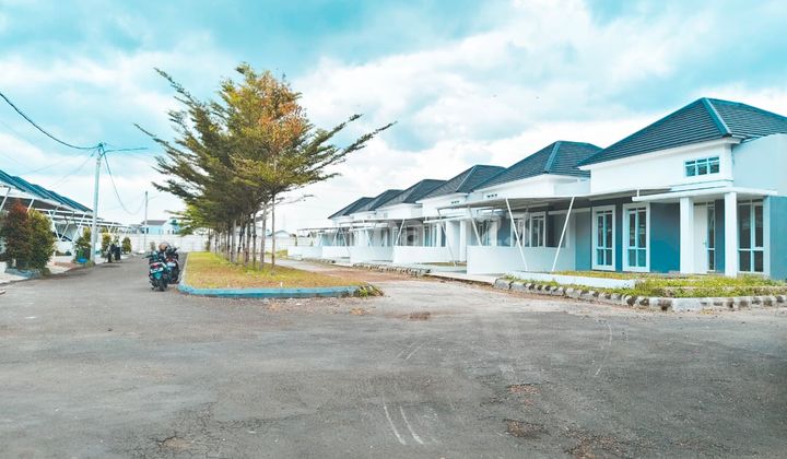 Rumah Baru Modern Dekat Tol Buah Batu Lokasi Premium Harga 1 M-an! 2