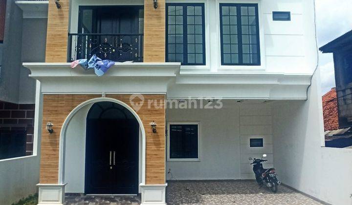 Rumah Siap Huni American Style Dalam Cluster Jakarta Selatan 2