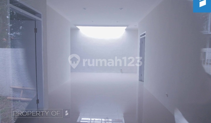 Rumah  serba baru TKI 1 lebar 8m jarang ada 11