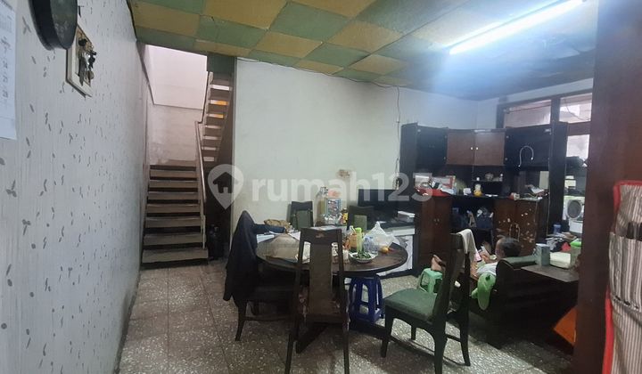 2 Toko Dan Rumah Tinggal Mainroad Caringin