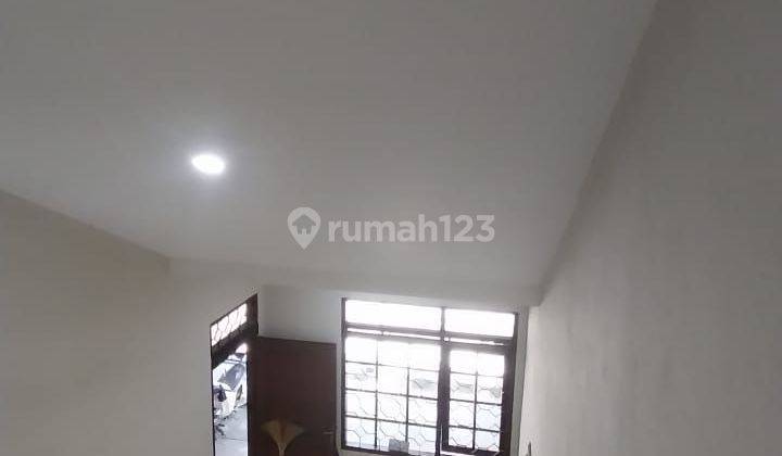 Rumah Taman Holis Kamar Banyak, Daerah Aman Bisa Untuk Usaha 2