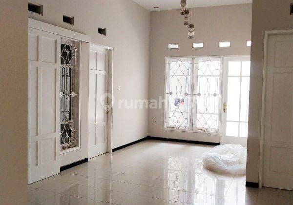 Rumah 3 Kamar Di Perumahan Elit Araya GMK01117 1