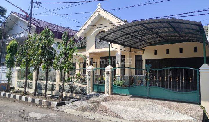 Rumah Bagus Dijual di Kawasan Rungkut Surabaya Gmk02219 1