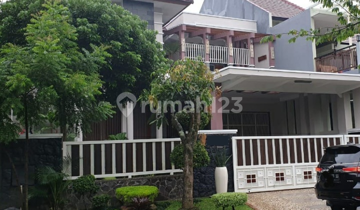 Rumah Mewah 2 Lantai Greenwood Golf Araya Pakis Malang Gmk00011 Rumah Mewah 2 Lantai Greenwood Golf Araya Pakis Malang Gmk00011