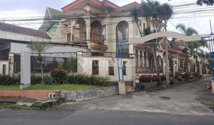 Rumah Mewah Dijual di Area Sulfat Malang Gmk02122 1