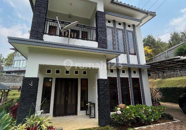 Villa Mewah Dengan Lingkungan Asri di Kota Batu Gmk02652 1