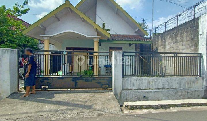 Rumah Kost 7 Kamar Dekat Sekolah di Wagir Malang Gmk02777 1