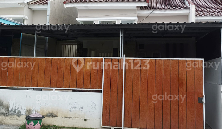Minimalist 5-Bedroom House Sulfat Blimbing Malang City GMK03675 Minimalist 5-Bedroom House Sulfat Blimbing Malang City GMK03675