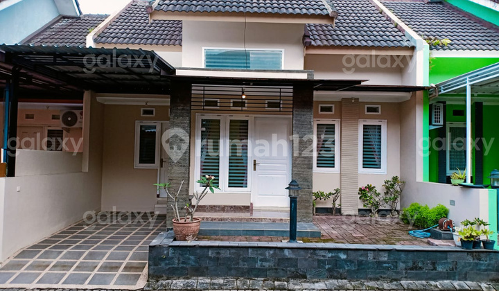 Rumah Bagus Minimalis Modern di Lowokwaru Malang GMK03215