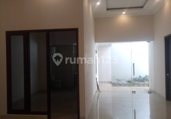 New House Ready to Live In Well-Maintained Condition Araya Pakis Malang GMK00960 2