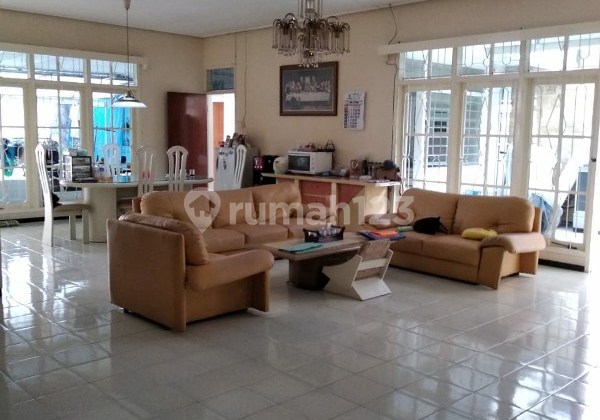 Rumah Mewah Perumahan Dieng Malang Kota Gmk00095