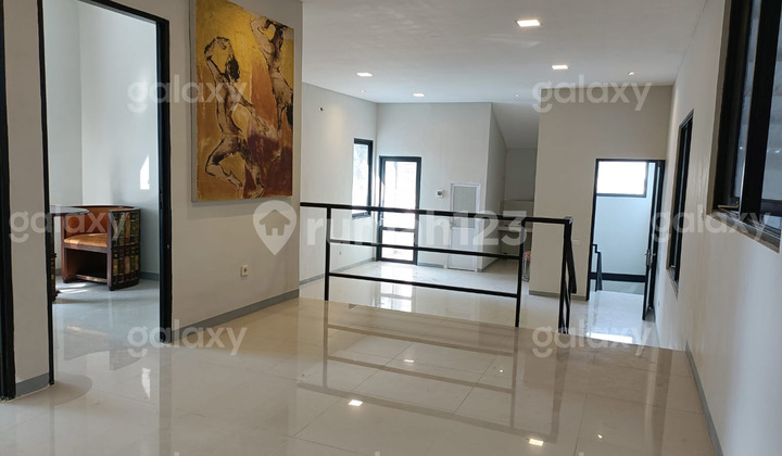 Strategic Warehouse Near Pakis Malang Airport Area GMK02804