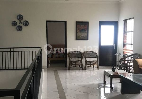 Rumah Bagus Mewah 5 Kamar Panderman Batu Gmk01214 2