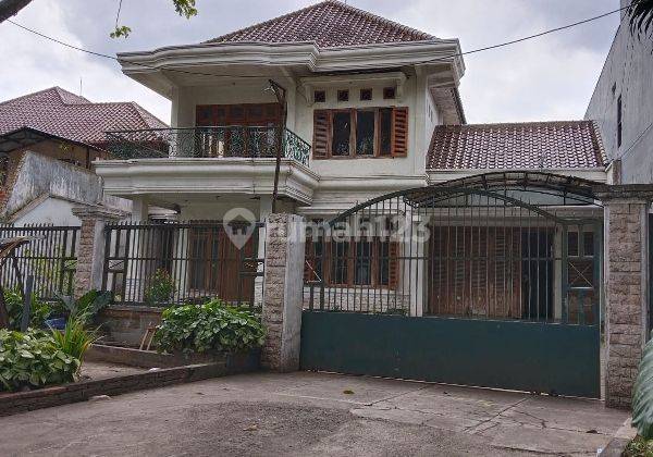 Rumah Mewah di Daerah Sulfat Malang Gmk02248 1