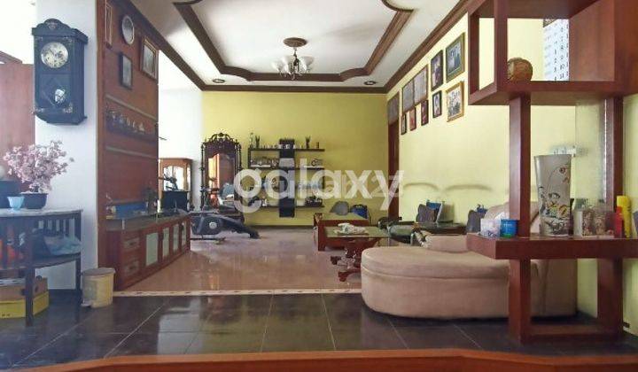 Rumah elite di oro oro dowo ijen Klojen dekat UB kawasan heritage 2