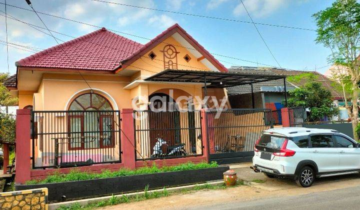 Rumah Sangat Bagus Dijual di Perumahan Singosari Malang Rumah Sangat Bagus Dijual di Perumahan Singosari Malang 1