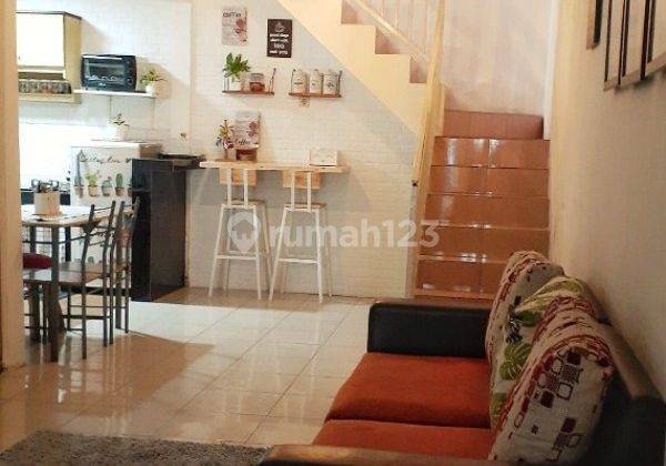 Rumah Cantik 3 Lantai Dijual di Sawojajar Malang Gmk01520 2