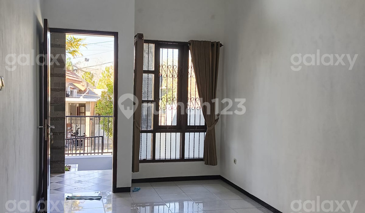 Minimalist Modern Ready-to-Occupy House in Dieng Malang Area GMK02645