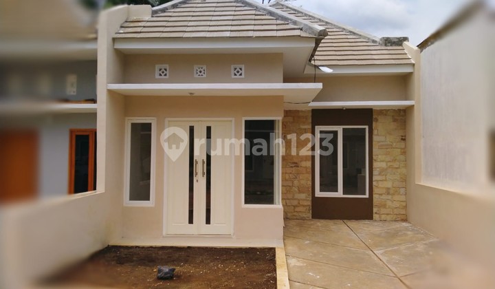 Rumah Minimalis Murah di Perumahan Buring Malang GMK02040 Rumah Minimalis Murah di Perumahan Buring Malang GMK02040