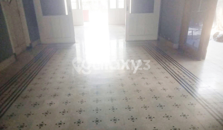 Rumah Bagus Model Belanda di Dekat Kawasan Ijen Malang GMK02602