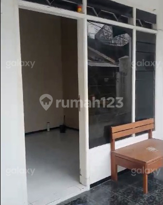 Beautiful House Sulfat Blimbing Housing Estate, Malang City GMK03208 2