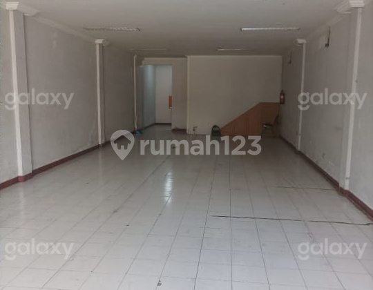 Strategically Located Shop House in Batu City Business Center GMK03616 2