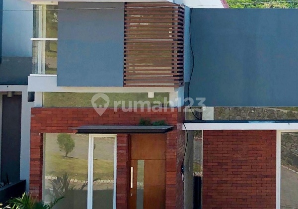 Rumah Baru di Perumahan The OZ Tidar Malang GMK01567 Rumah Baru di Perumahan The OZ Tidar Malang GMK01567