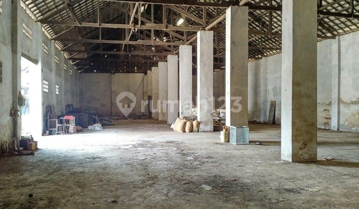 Gudang Strategis di Pakisaji Malang GMK02343 Gudang Strategis di Pakisaji Malang GMK02343