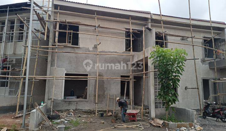 RUMAH CANTIK dan SMART HOME 2LT, BEBAS BANJIR
DI PERINTIS KEMERDEKAAN MAKASSAR. 7