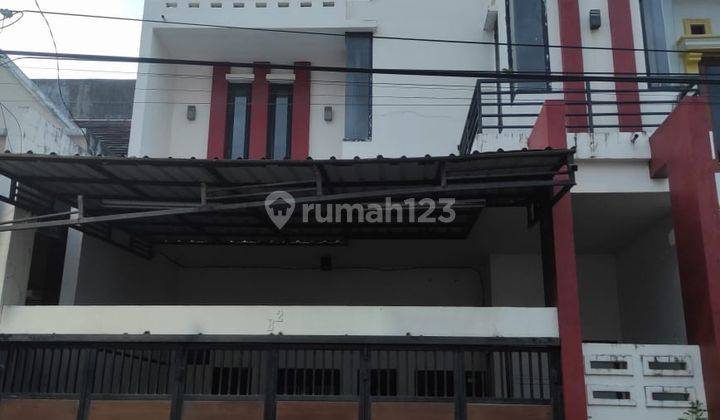 RUMAH DUA LANTAI DI SAMPING MAL MP PANAKKUKANG MAKASSAR 1