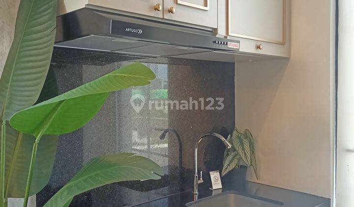 RUMAH 2LT, 4KT, 4KM  DENGAN FASILITAS 2400M TAMAN HIJAU