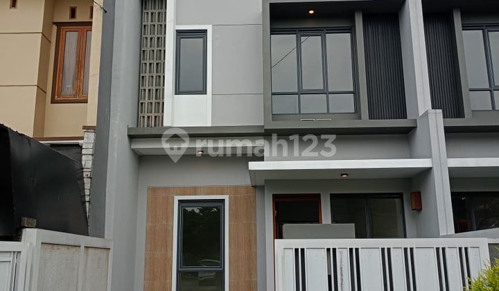 New House in Aria Graha Complex, Soekarno Hatta Main Road, Bandung New House in Aria Graha Complex, Soekarno Hatta Main Road, Bandung