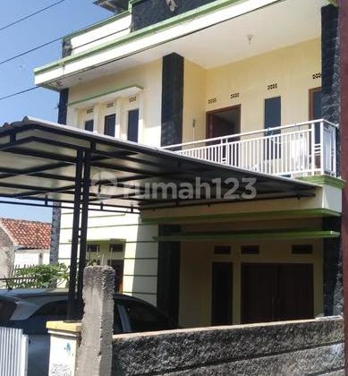Beautiful Well-Maintained House with Spacious Land in Cihanjuang, Cimahi City Beautiful Well-Maintained House with Spacious Land in Cihanjuang, Cimahi City