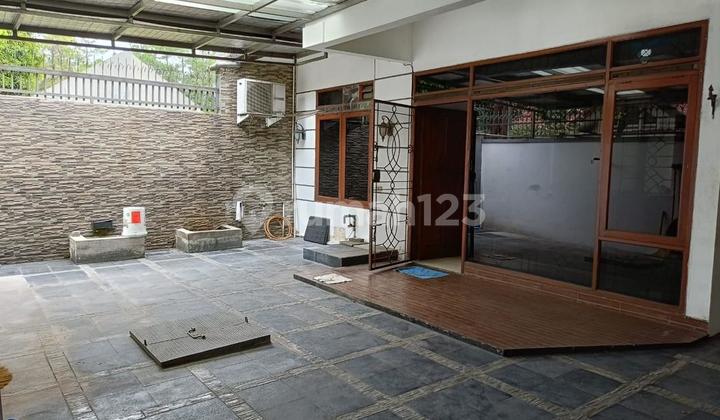 Nyaman Well-Maintained House in Batununggal Mulia, Bandung City 2