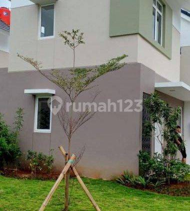 Rumah baru 2 lantai minimalis cluster dayana Summarecon  bandung  1