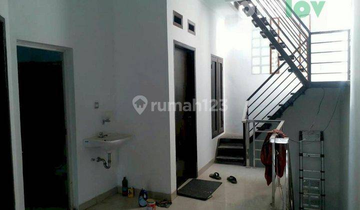 Rumah baru 2.5 lantai modern dalam cluster Antapani Bandung  2