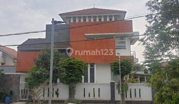 Rumah mewah 3.5 lantai SHM tanjung asri residence Antapani  1