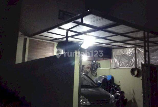 Rumah terawat  2 lantai shm 3 menit griya arcamanik bandung  1