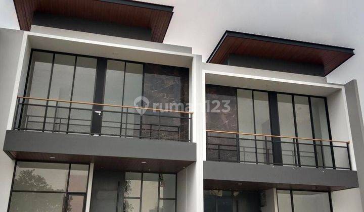 Rumah baru 2 lantai exclusive lux smart home setra duta bandung  2