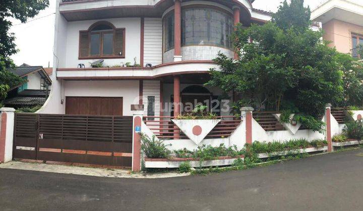 Rumah mewah klasik 2lt komplek sarijadi baru setra duta bandung 1