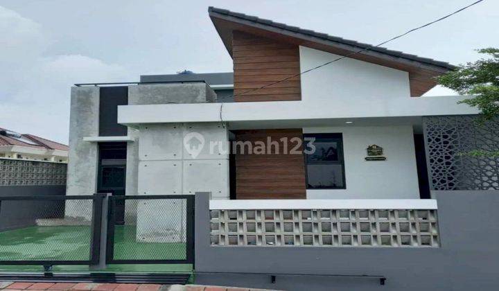 Rumah 2 lt baru semi furnished sharia Islamic highland  lembang 1