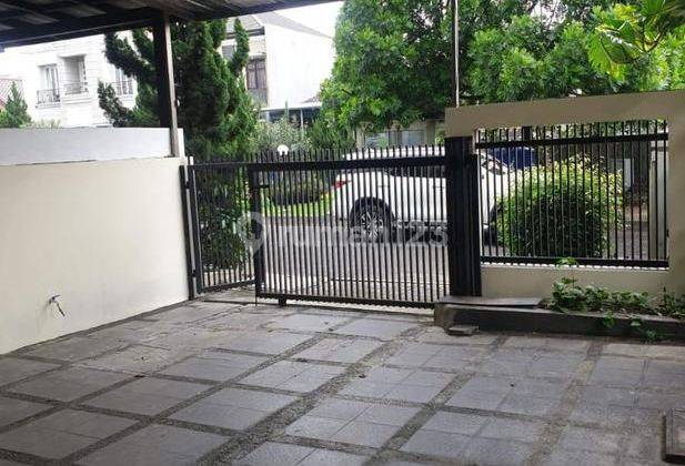 Rumah lux 2 lantai terawat singgasana pradana mekar wangi bandung 2