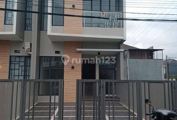 Rumah baru 2 lantai kekinian bisa buat usaha mekarwangi bandung  2