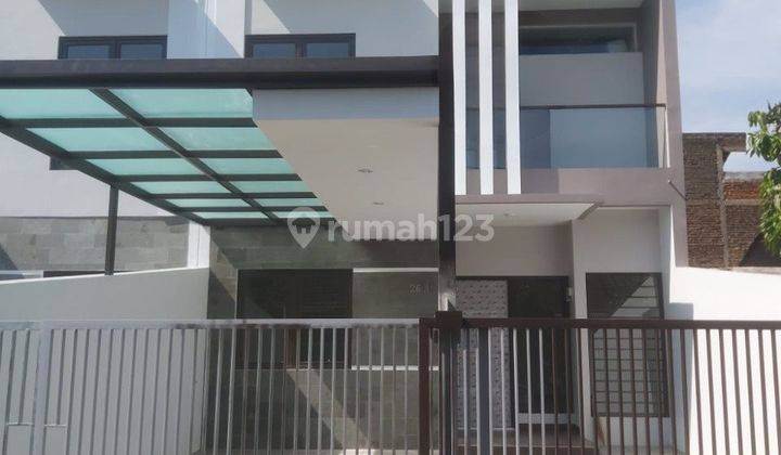 Rumah baru 2 lantai SHM Full Furnished Riung bandung  1