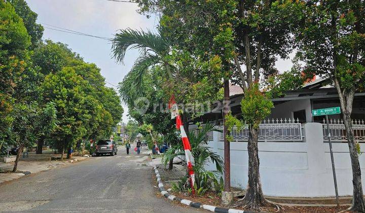 Rumah 2 lantai MURAH halaman Luas  untuk usaha merland  tambun  2