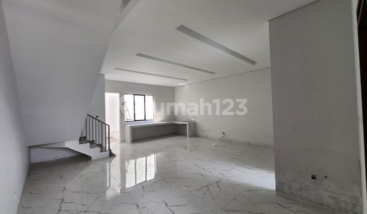 Rumah Baru Modern On Progres Komplek Batununggal Indah Bandung 2