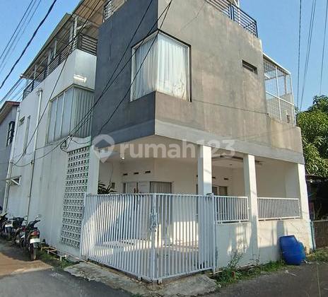 Tinggal Bawa Koper Rumah Full Furnish Ada Kolam Renang Arcamanik