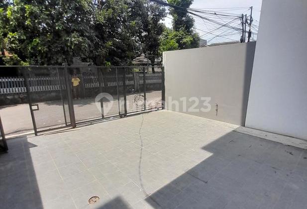 Rumah Townhouse Model Kekinian Dekat Terminal Leuwipanjang  2